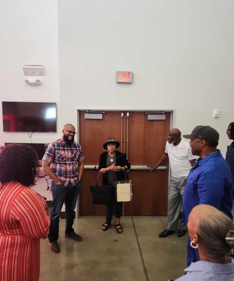 7d36dcab b845 4a6c 80ef b91db045e699 768x922