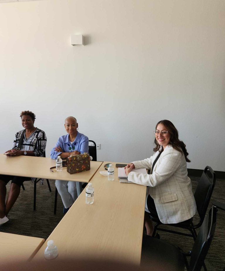 e8531b3e 5b16 46f0 8b3b a301ffb094e7 768x922